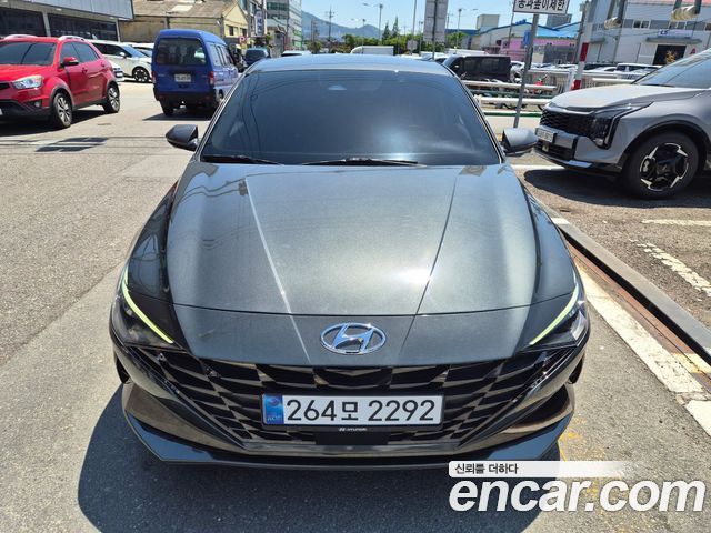 Hyundai AVANTE 2021