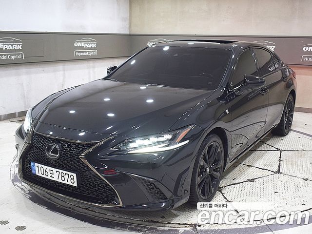 Lexus ES 2023