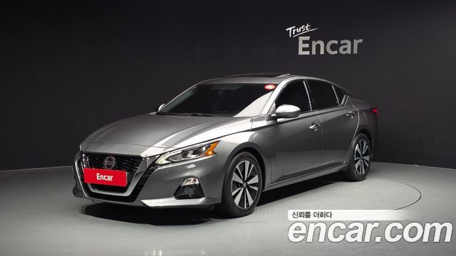 Nissan Altima 2019