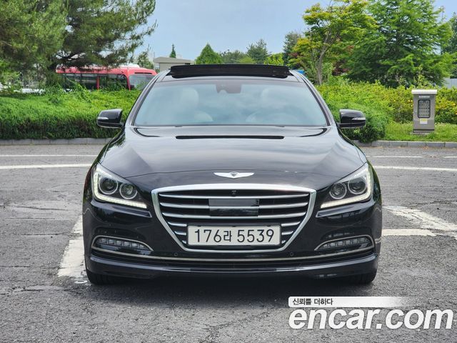 Hyundai Genesis 2015