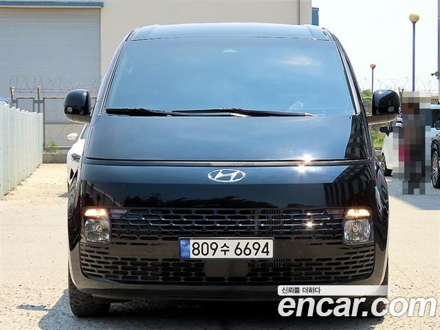 Hyundai Staria 2022