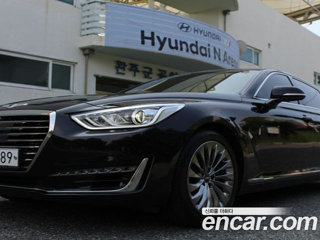 Genesis EQ900 2016