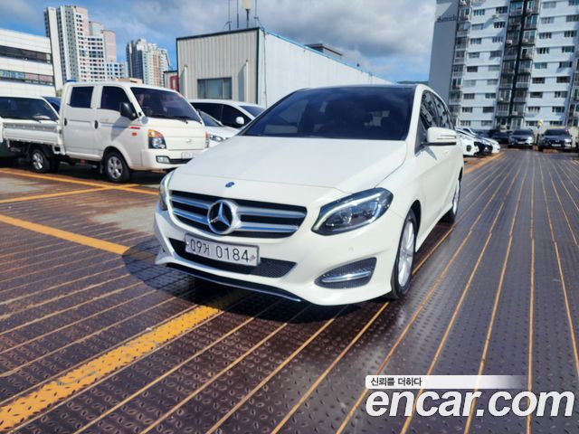 Mercedes-Benz B-Class 2016