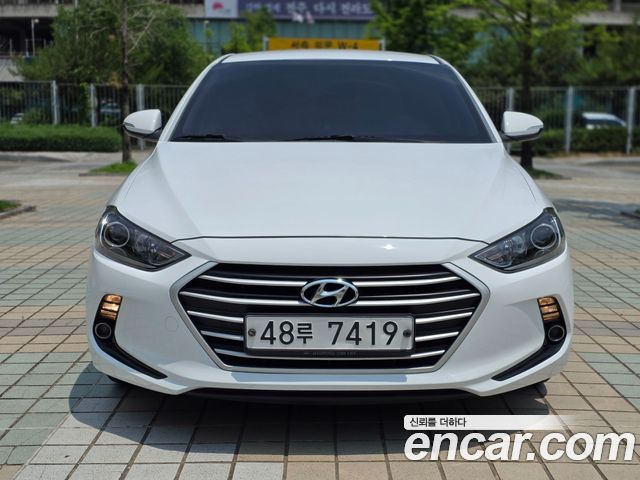 Hyundai AVANTE 2017