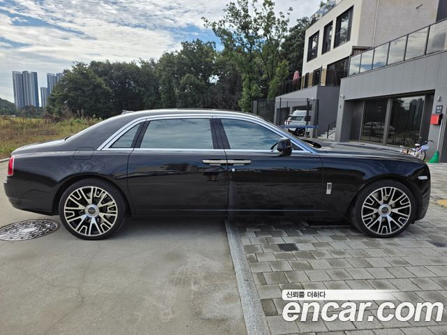 Rolls-Royce Ghost 2016