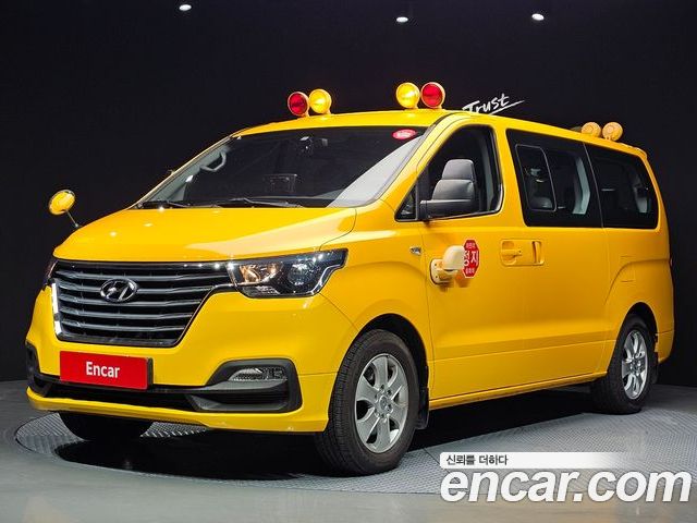 Hyundai Starex 2018