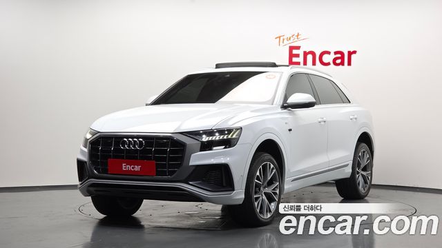 Audi Q8 2021