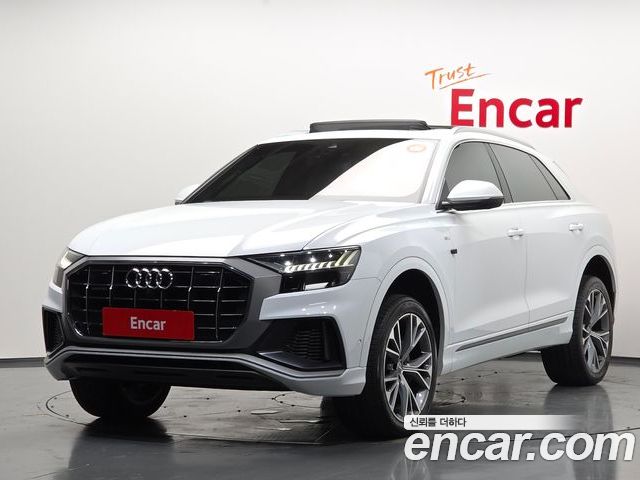 Audi Q8 2021