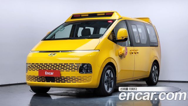 Hyundai Staria 2023