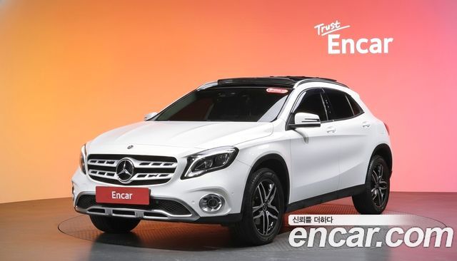 Mercedes-Benz GLA-Class 2018