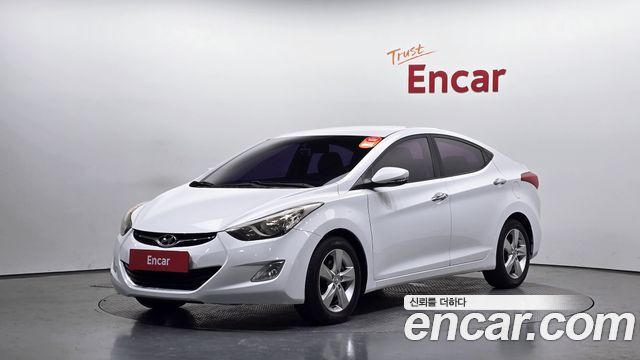 Hyundai AVANTE 2011