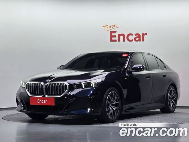 BMW i5 2024
