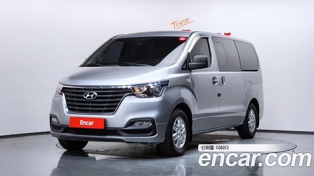 Hyundai Starex 2018