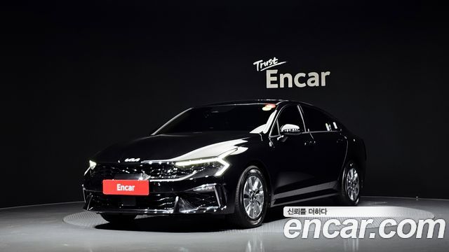 Kia K5 2025