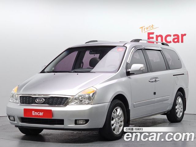 Kia Canival 2011
