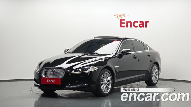Jaguar XF 2015