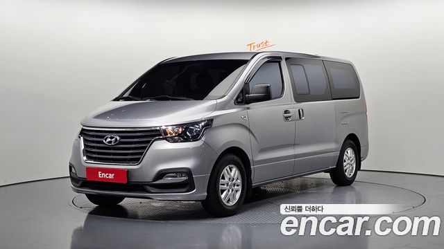 Hyundai Starex 2019