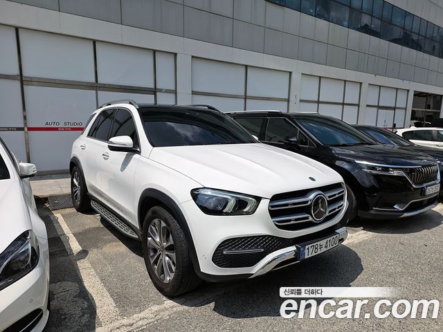 Mercedes-Benz GLE-Class 2021
