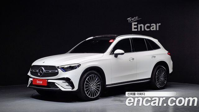 Mercedes-Benz GLC-Class 2026