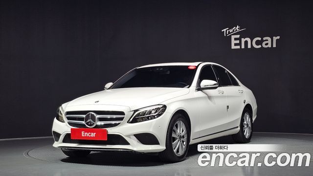 Mercedes-Benz C-Class 2020