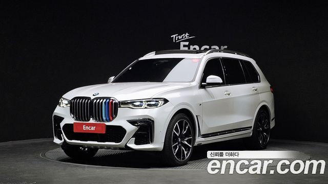 BMW X7 2021