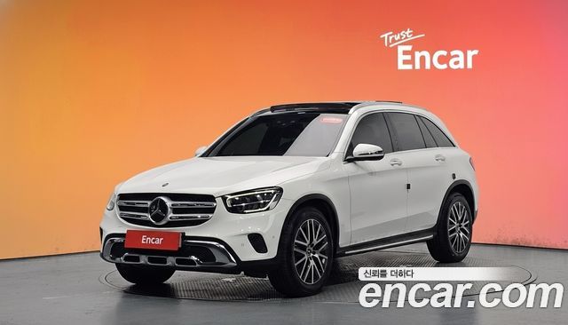 Mercedes-Benz GLC-Class 2021