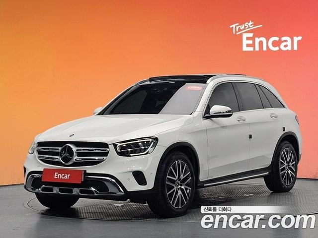 Mercedes-Benz GLC-Class 2021