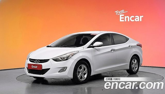Hyundai AVANTE 2012