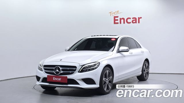 Mercedes-Benz C-Class 2020