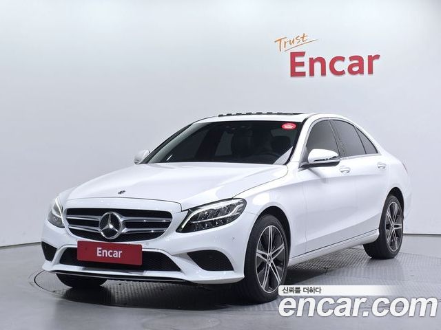Mercedes-Benz C-Class 2020