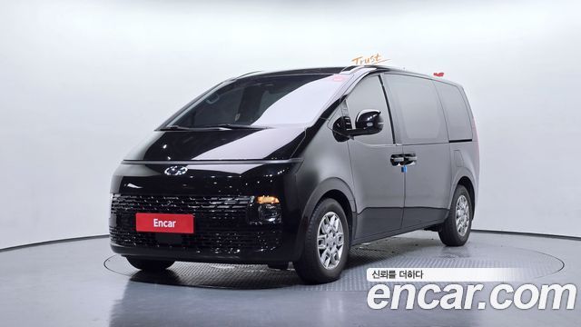 Hyundai Staria 2023