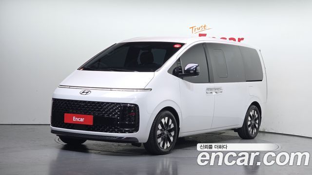 Hyundai Staria 2024