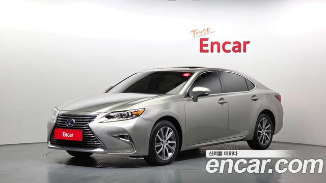 Lexus ES 2018