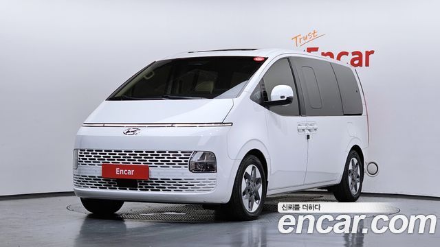 Hyundai Staria 2021