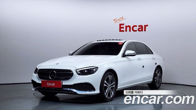 Mercedes-Benz E-Class 2022
