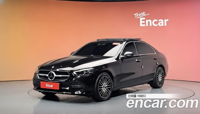 Mercedes-Benz C-Class 2024