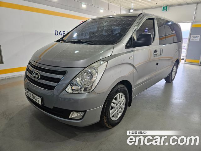 Hyundai Starex 2016