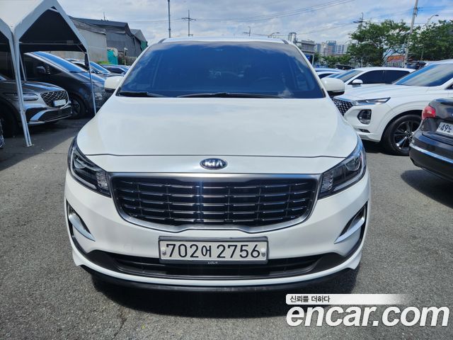 Kia Canival 2019