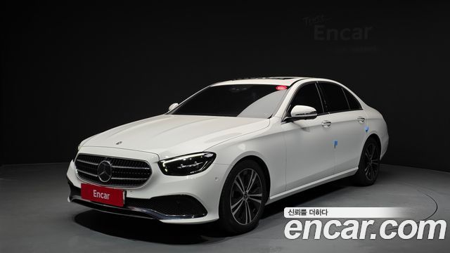 Mercedes-Benz E-Class 2022