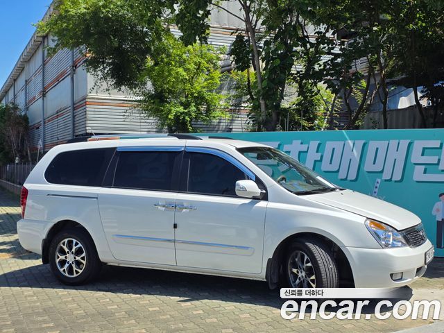Kia Canival 2013