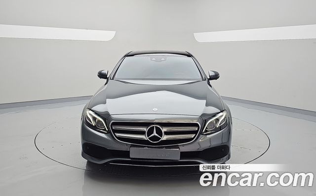 Mercedes-Benz E-Class 2017