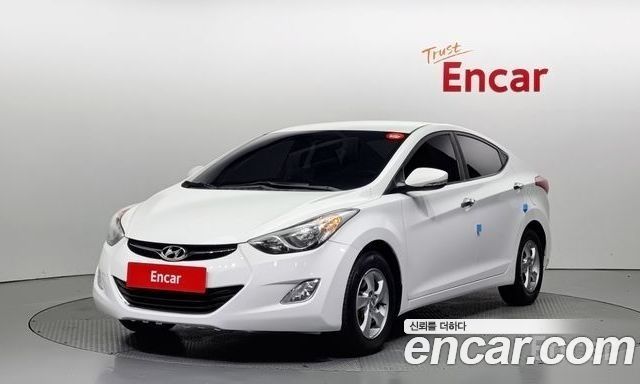 Hyundai AVANTE 2012