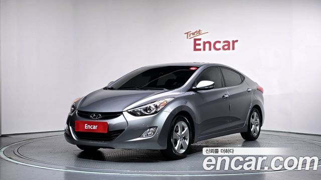 Hyundai AVANTE 2013