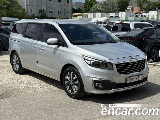 Kia Canival 2015