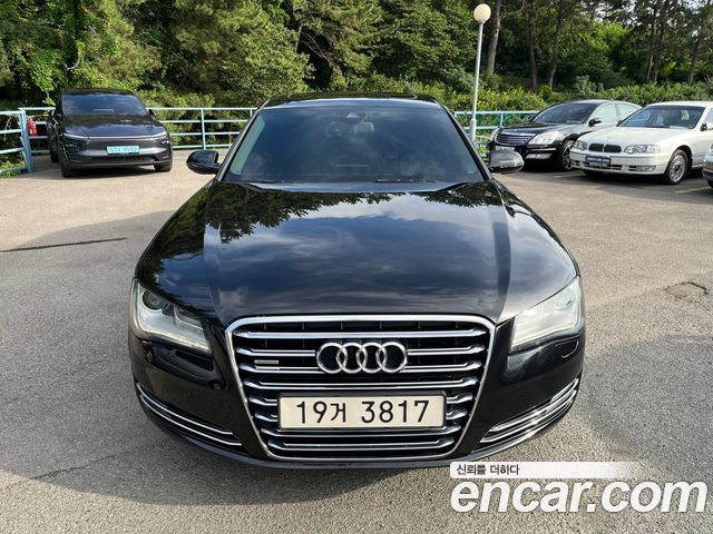 Audi A8 2011