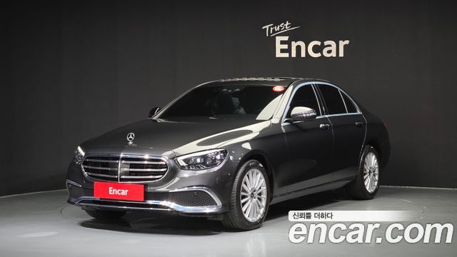Mercedes-Benz E-Class 2021