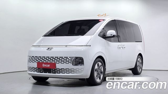 Hyundai Staria 2022