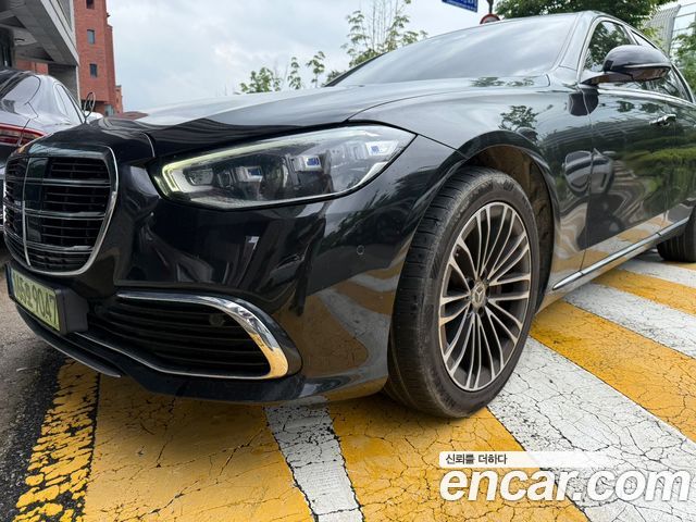 Mercedes-Benz S-Class 2022