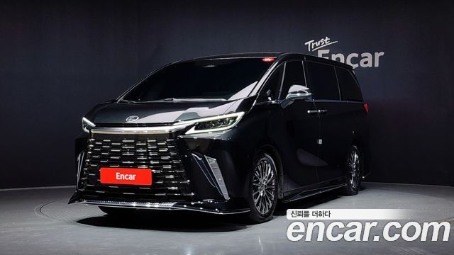 Lexus LM 2024