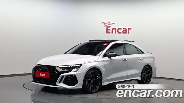 Audi RS3 2024